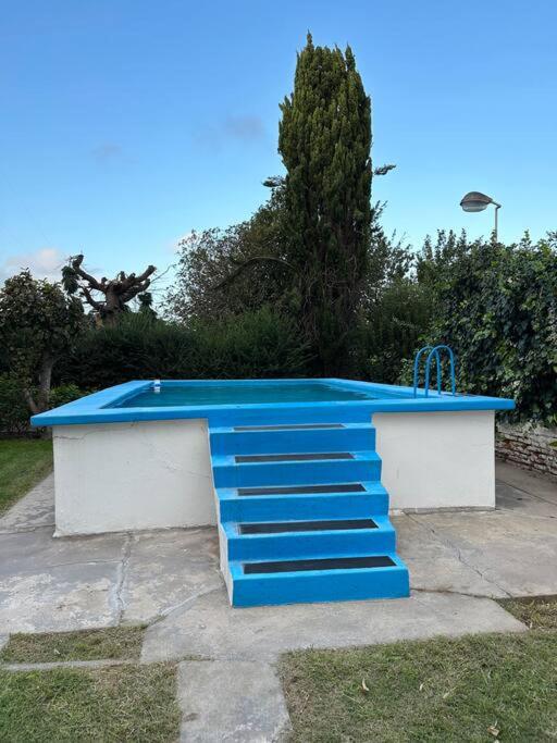 Casa con pileta - B&B Tandil