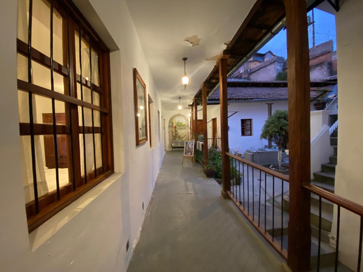 B&B Quito - Hotel Colonial - Casa Francisco - Bed and Breakfast Quito