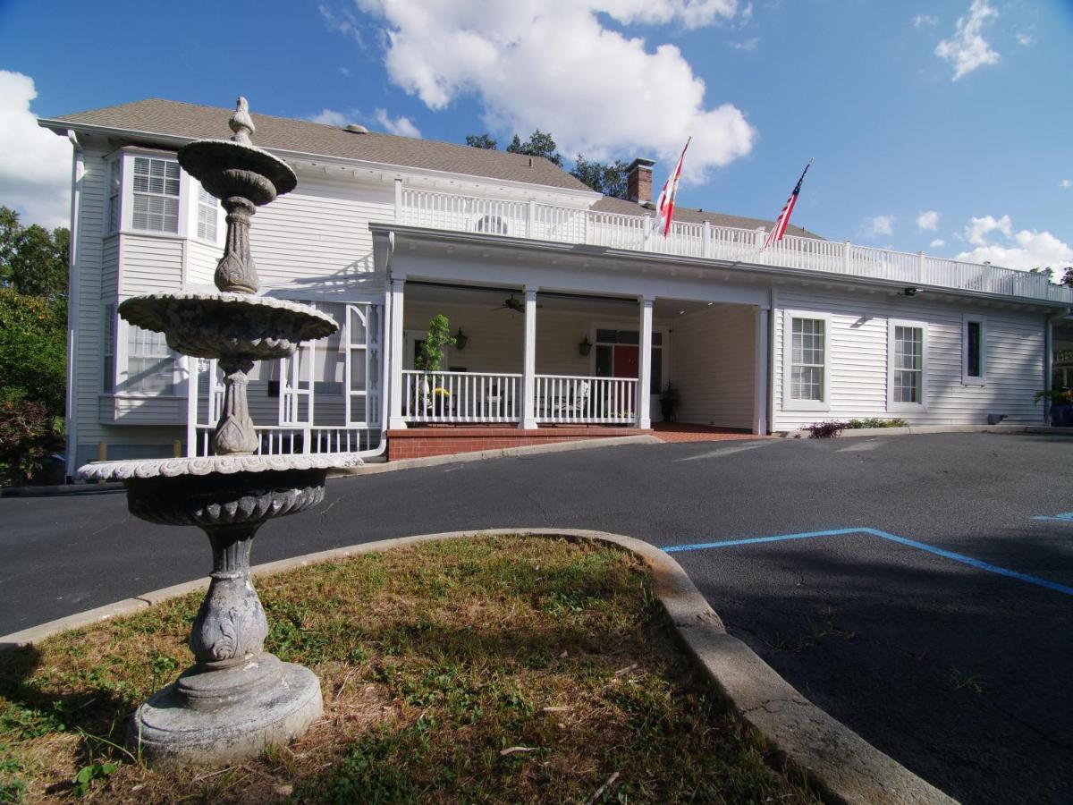 The Capitol Inn - Bed and Breakfast