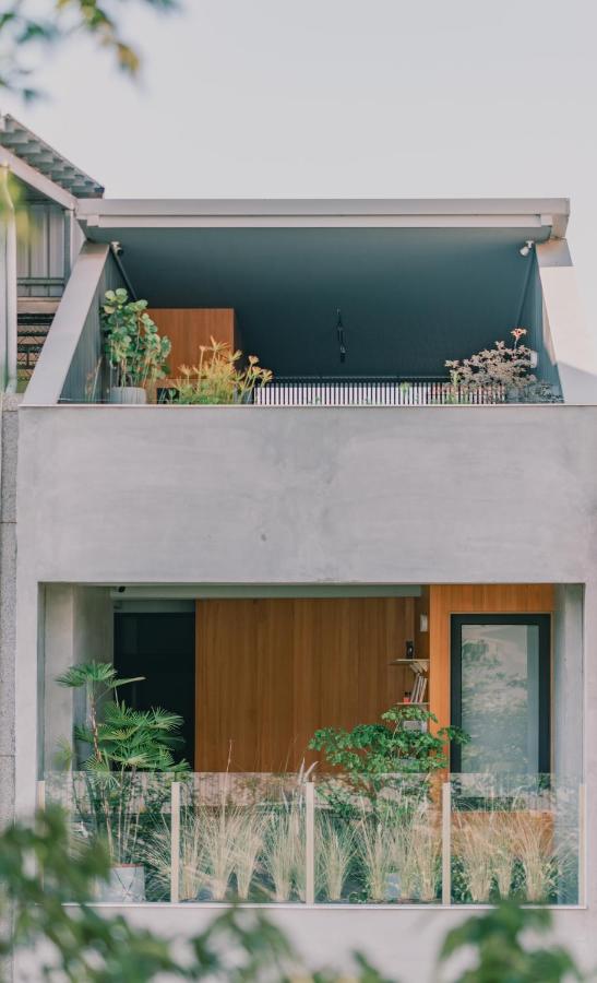 珍友愛J Youai House -台南包棟民宿-2-8人包棟城市景觀住宿 - B&B