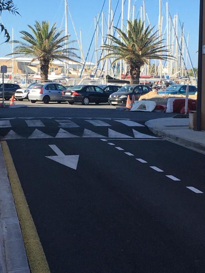 F2 port de canet - B&B