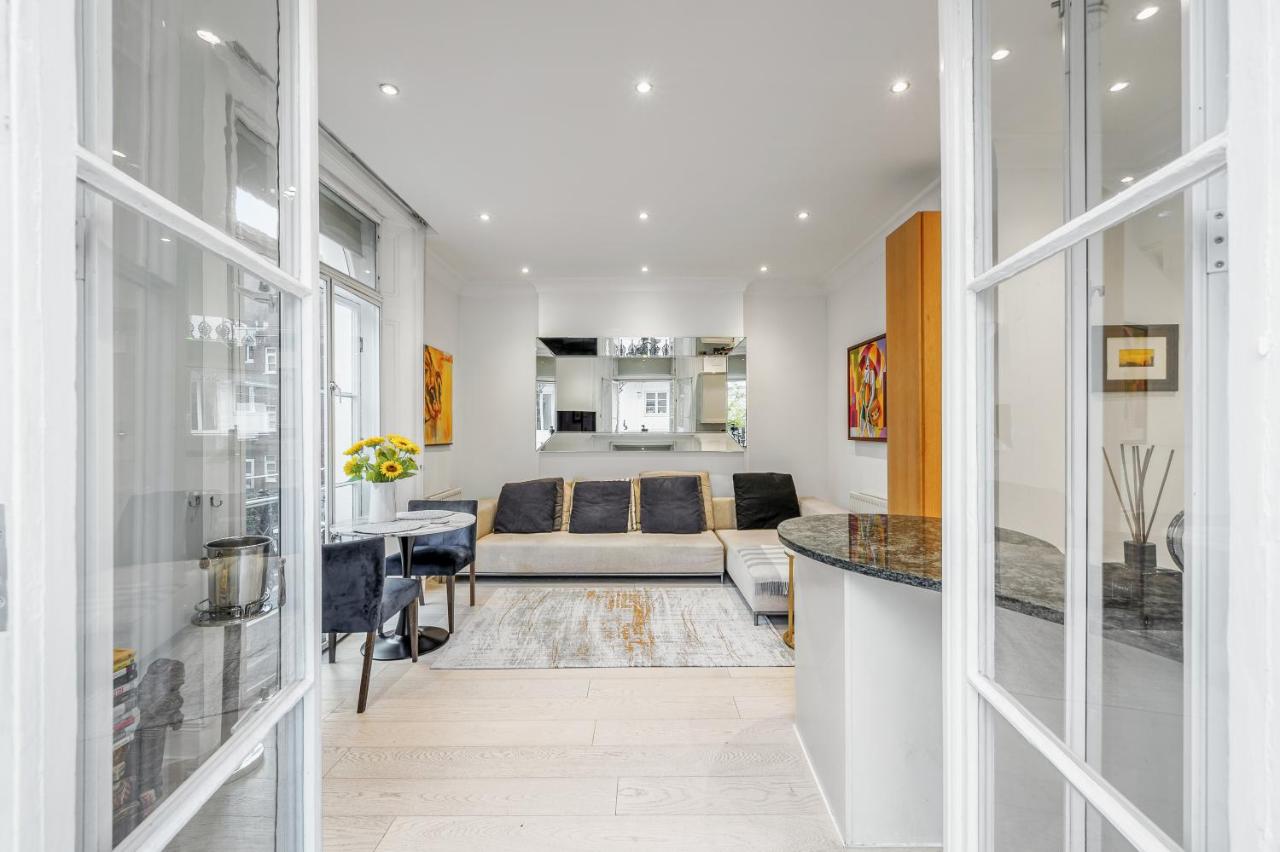 Beautiful One Bedroom Flat in Knightsbridge - B&B London