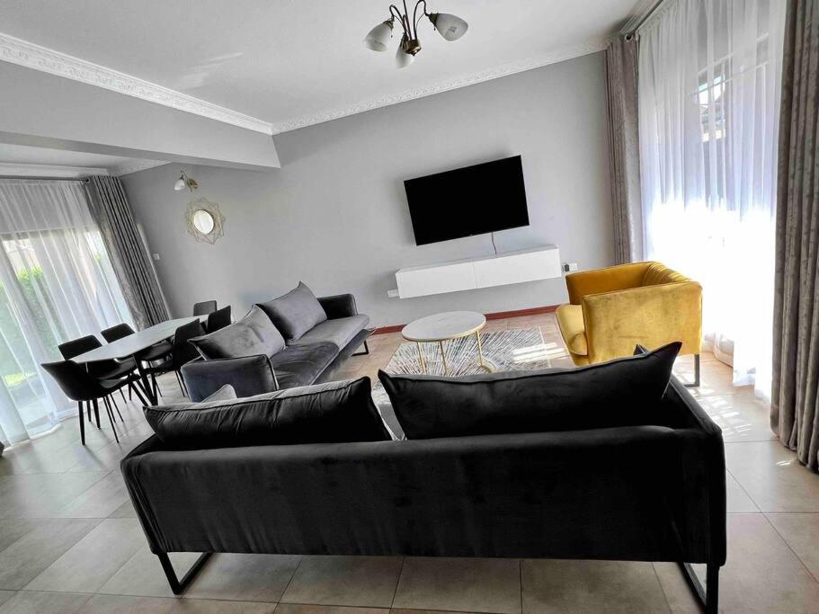 B&B Lusaka - Modern Ibex Hill Apartment. - Bed and Breakfast Lusaka