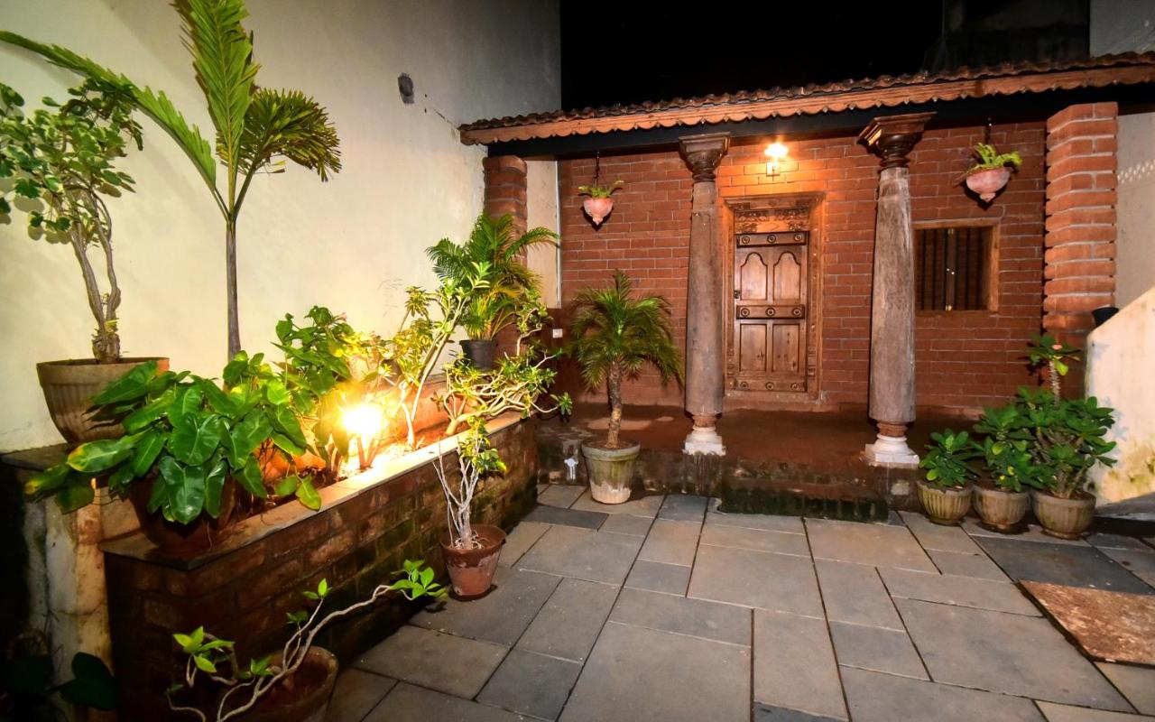 Villa D Jems -A Heritage Home stay - B&B Puducherry