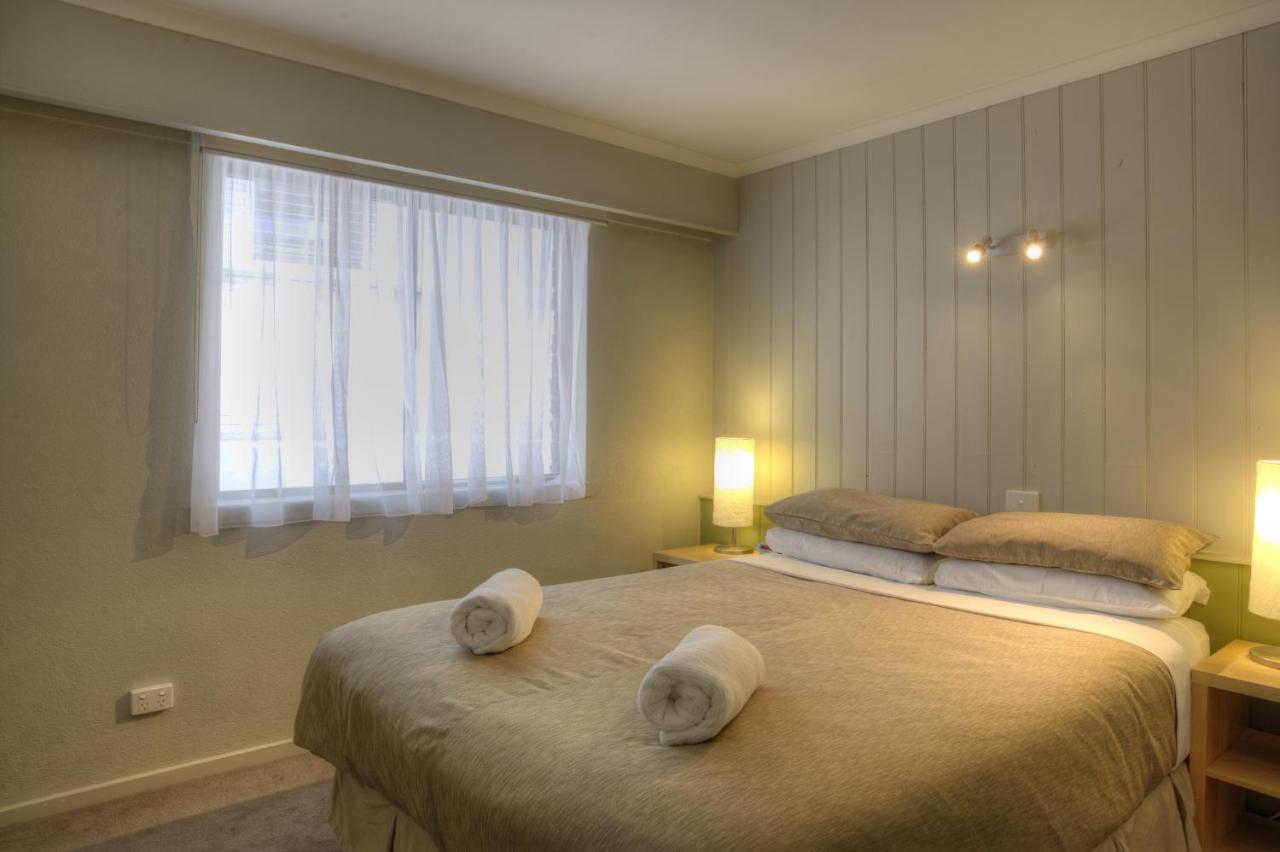 Standard Two-Bedroom Apartment 4