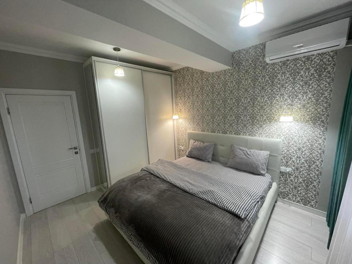 Комфортабельная квартира на улице Василе Лупу - B&B