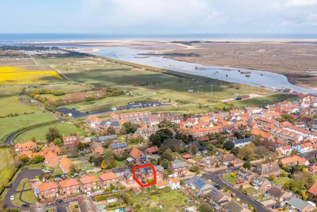 Coastguard Cottage: Wells-next-the-Sea, N. Norfolk - B&B Wells-next-the-Sea