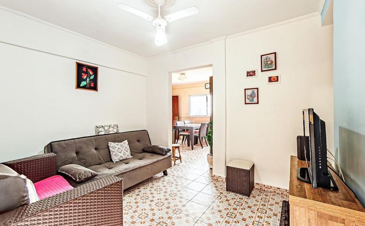 Agradável apartamento no Caiçara - B&B