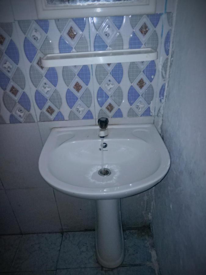 Eenpersoonskamer met Badkamer