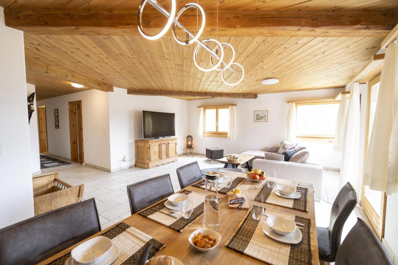 B&B Scuol - Chasa Tanter Vias - Capricorn - Bed and Breakfast Scuol