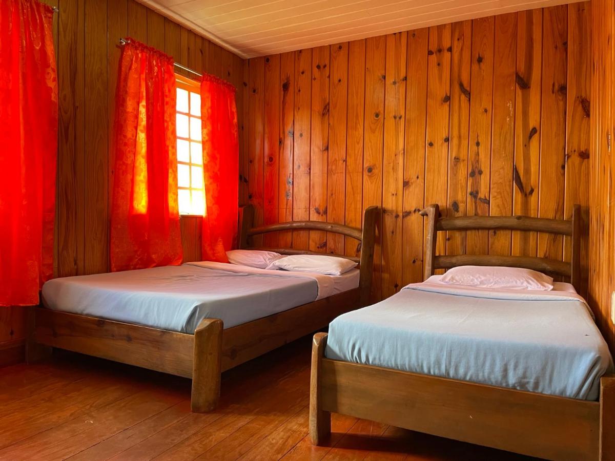 Economy Triple Room