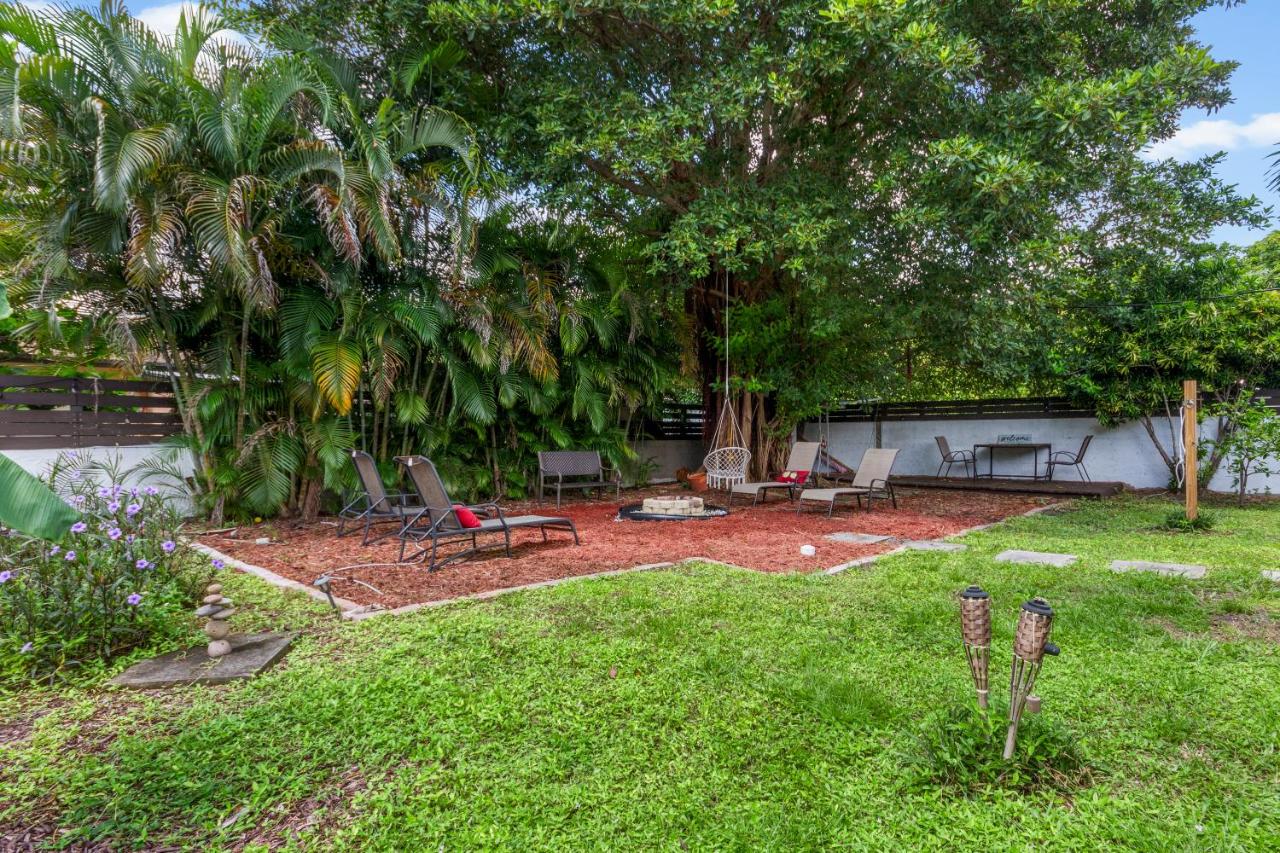 3BR Miami Home Boho Style, Firepit & Yard - B&B Miami