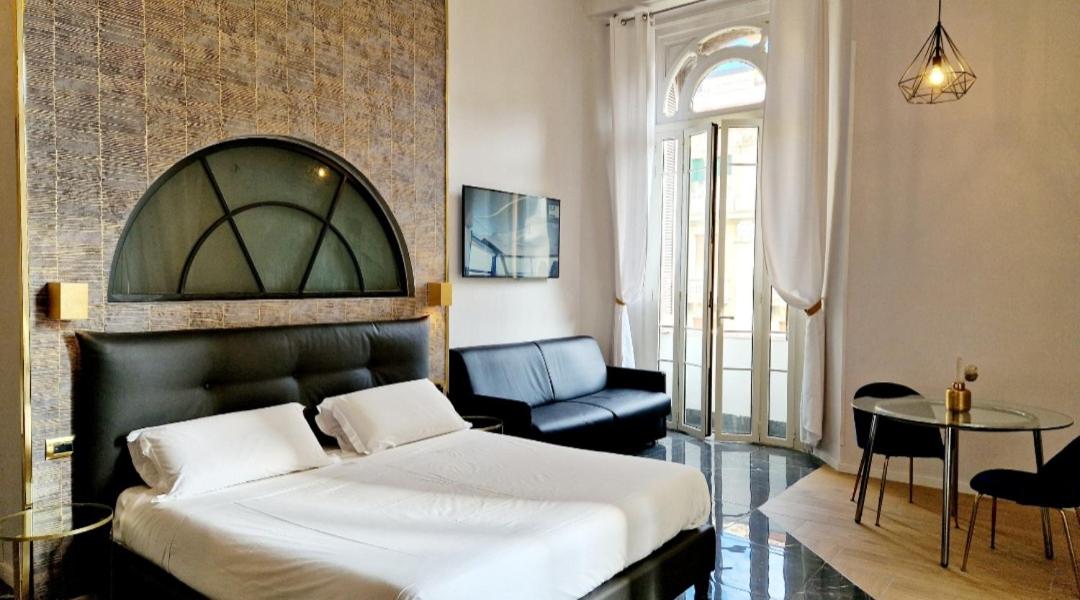 Suite mit Kingsize-Bett und Sauna