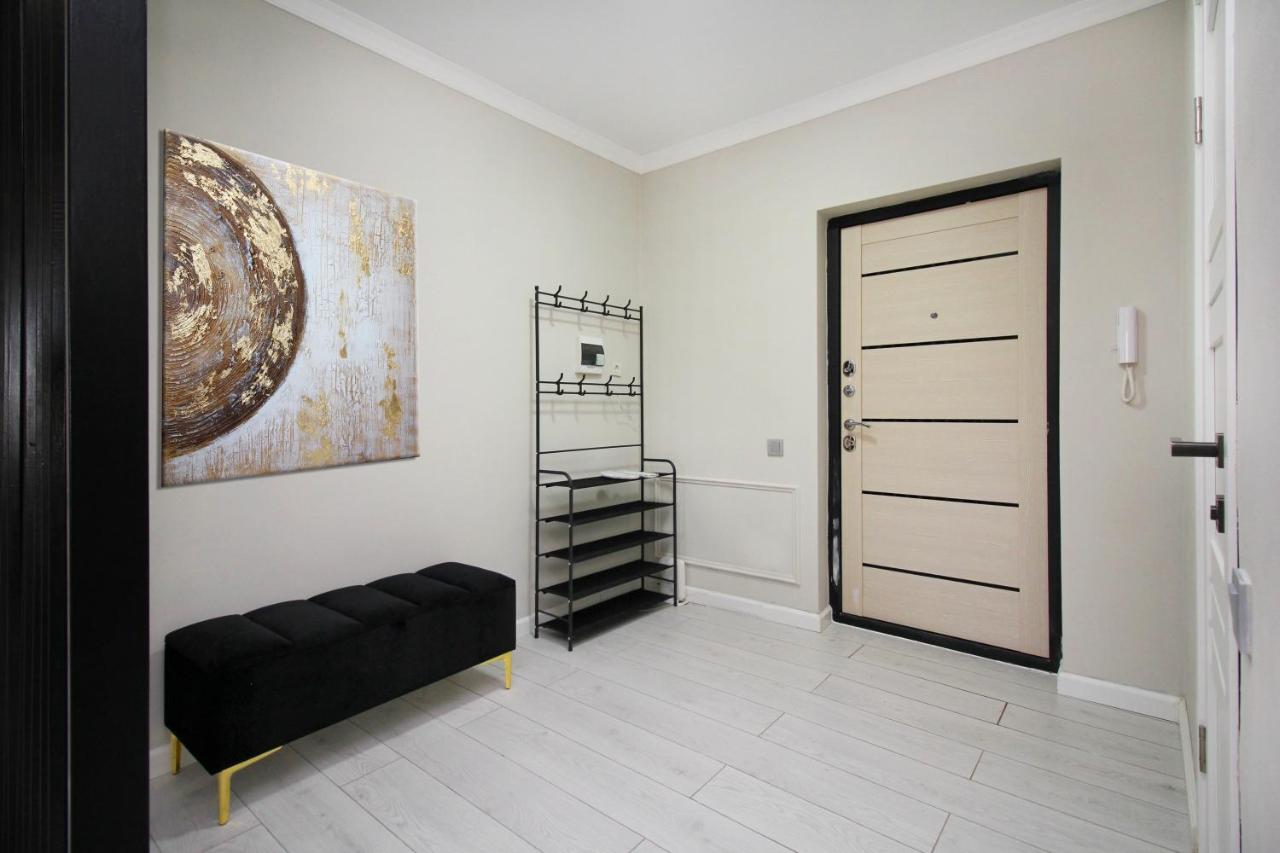 Бежевый шик на Арбате - Ferienwohnung Almaty