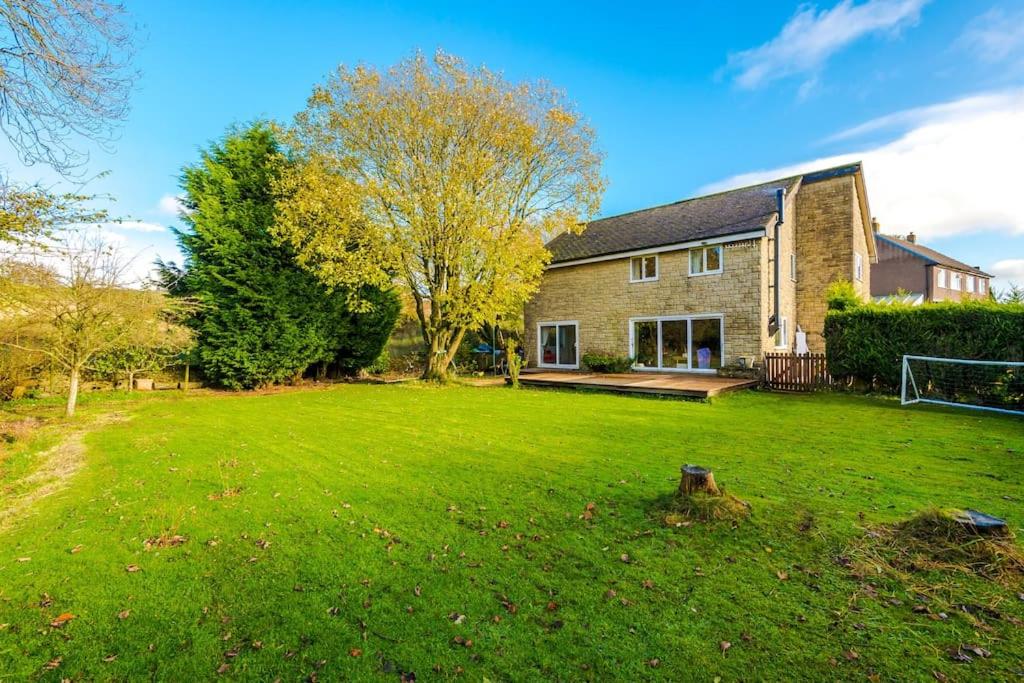 Ascot House - Spacious, Countryside, Games - B&B Buxton