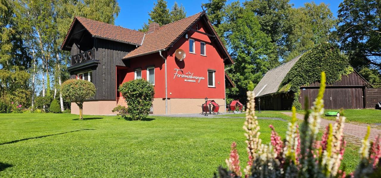 B&B Burg - Ferienwohnungen im Landhaus - Bed and Breakfast Burg