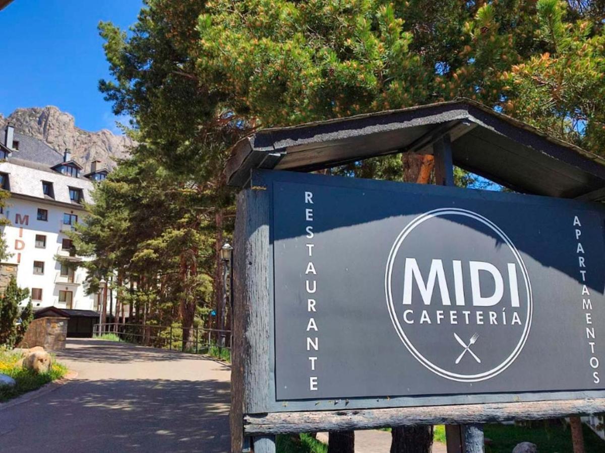 Apartamentos Midi 3000 - B&B