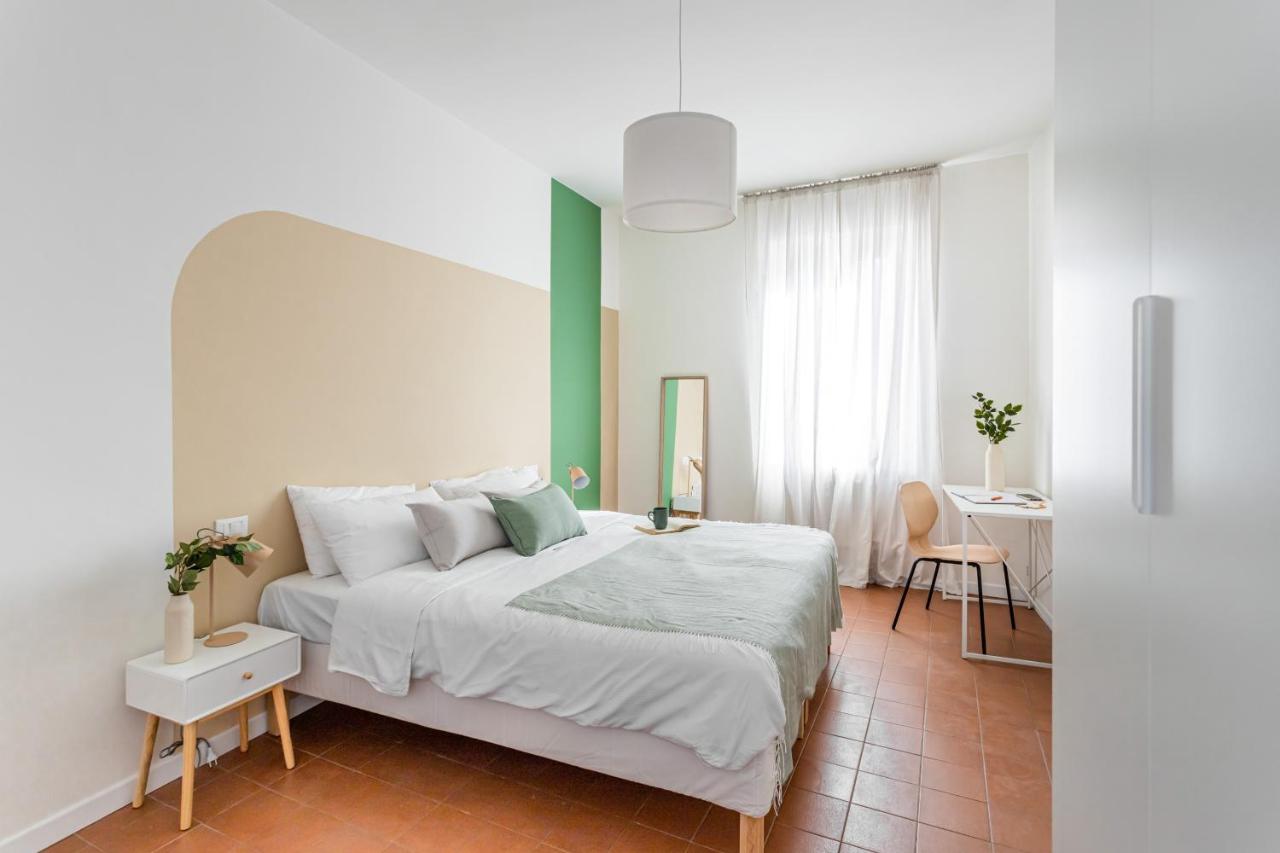 B&B Pavia - Lucrezia Apartments - Pavia City - by HOST4U - Bed and Breakfast Pavia