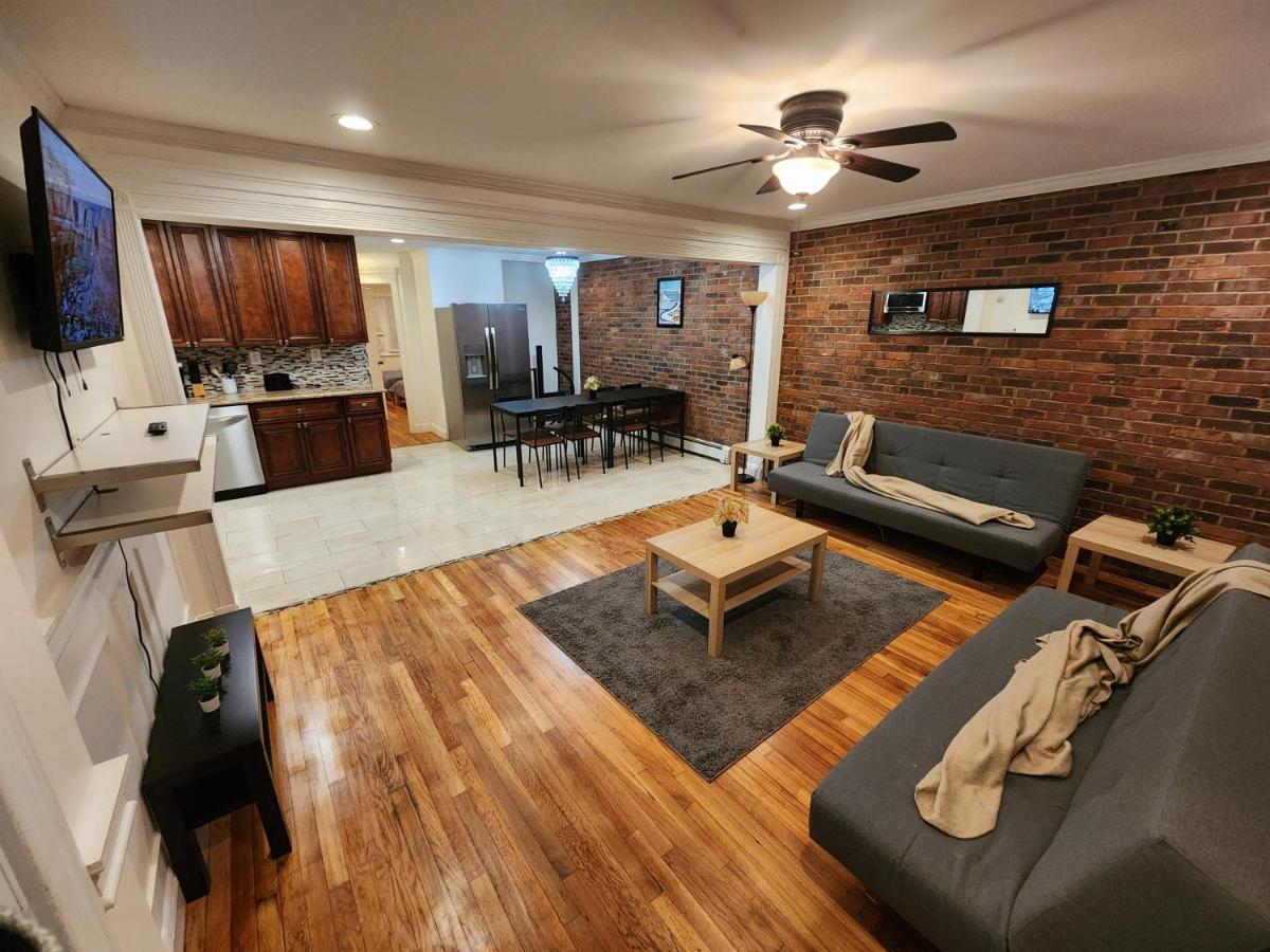 B&B Jersey City - Stylish 3 bed, minutes to NYC! - Bed and Breakfast Jersey City