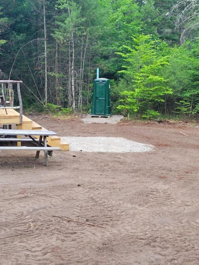 Allie Mae Yurt nestled in the woods - Ferienwohnung Brownfield