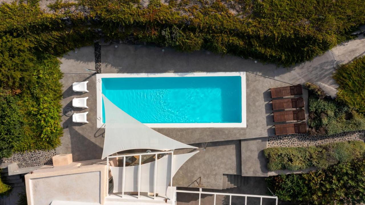 Deluxe 2 Bedroom Villa with Private Pool & Outdoor Hot Tub