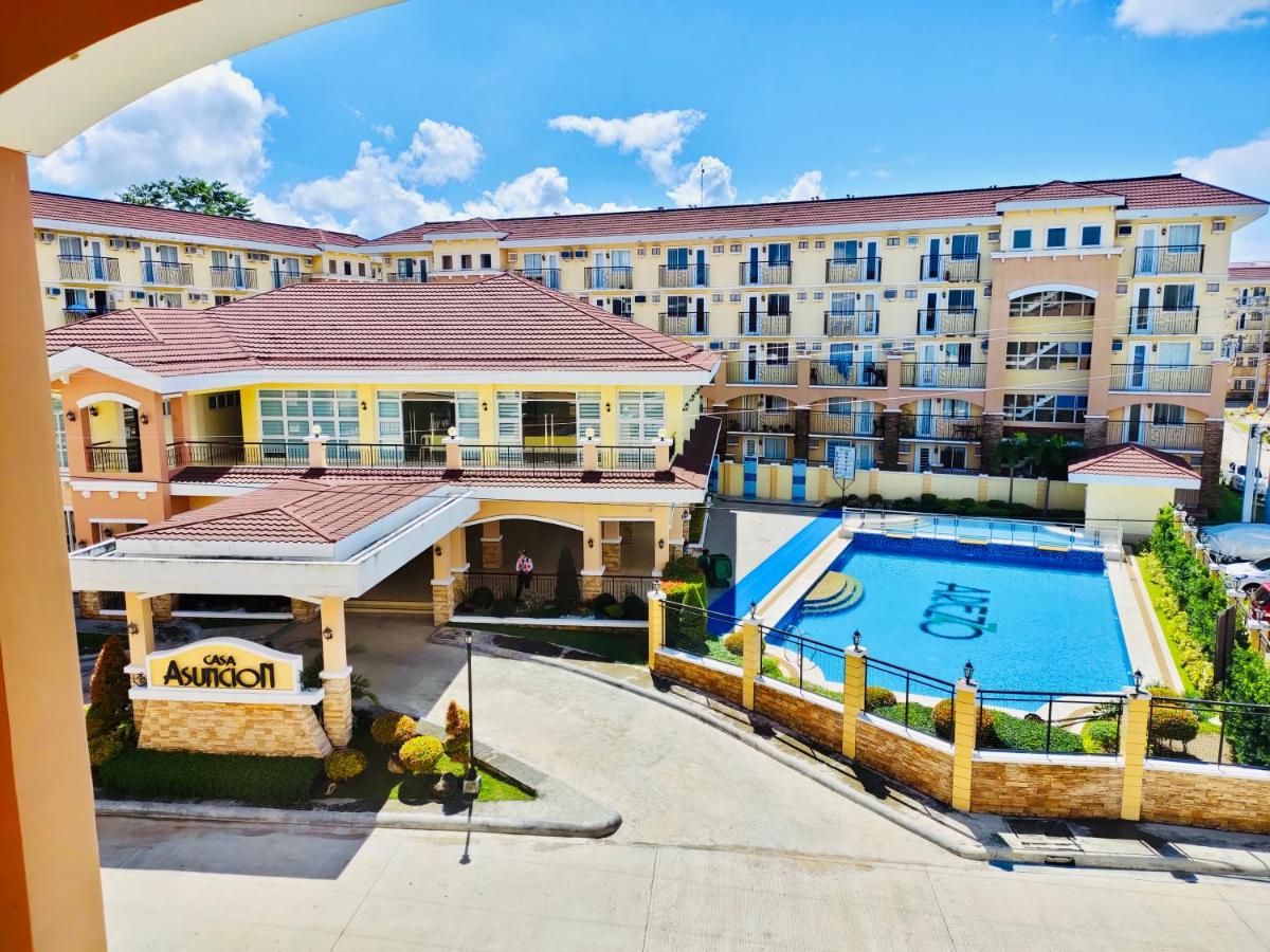 Emotera Place @ Arezzo Place Davao - Chambres d’hôtes Davao