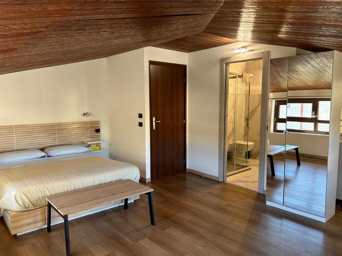 Großes Doppelzimmer
