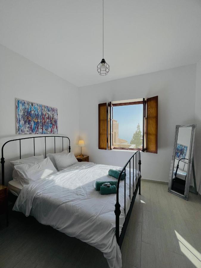 B&B Monemvasia - Ritsos Family Apartment - Bed and Breakfast Monemvasia