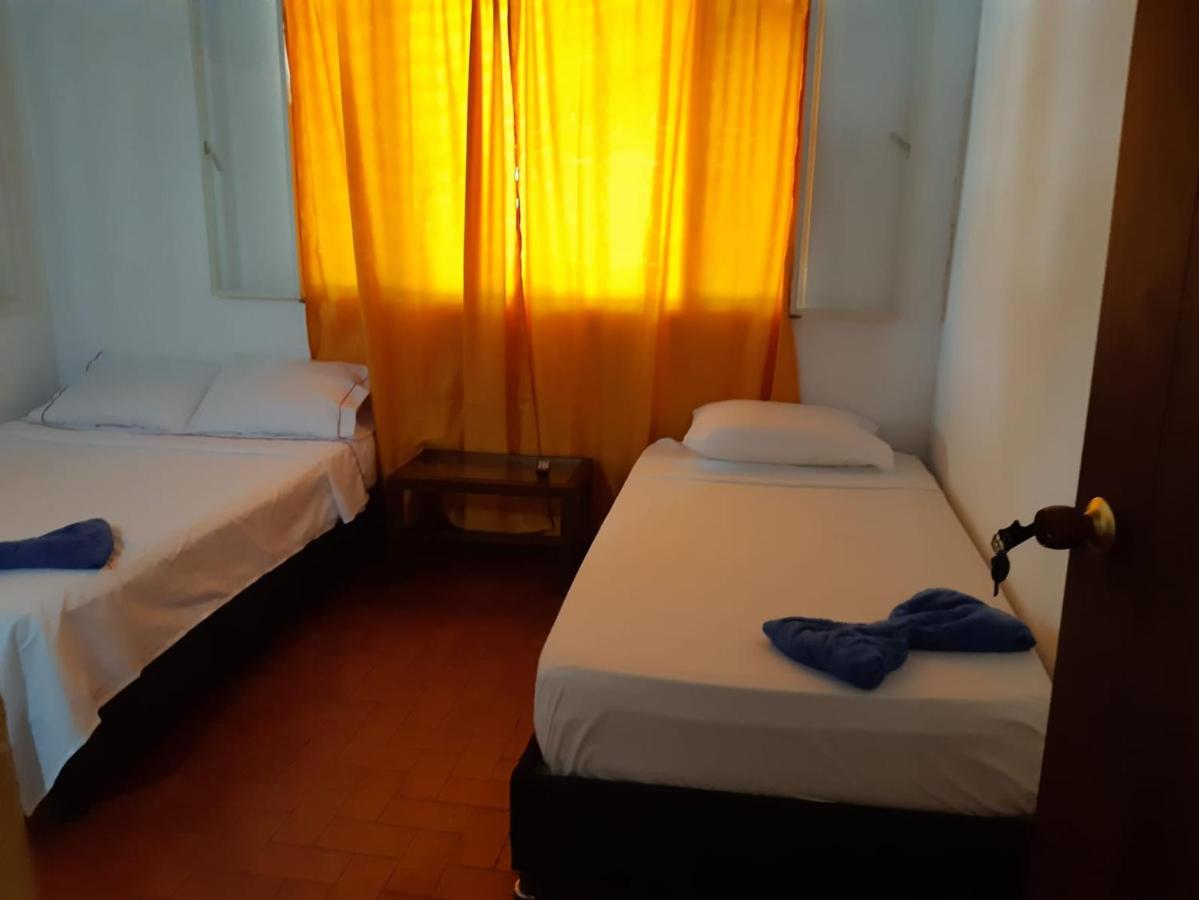 Chambre Triple avec Salle de Bains Privative Séparée