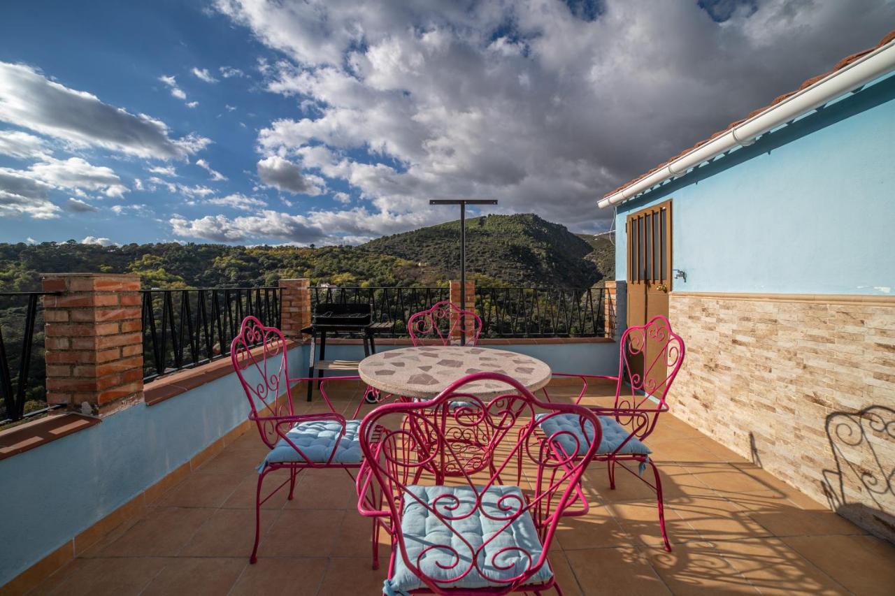 AR Alojamiento Rural - B&B Júzcar