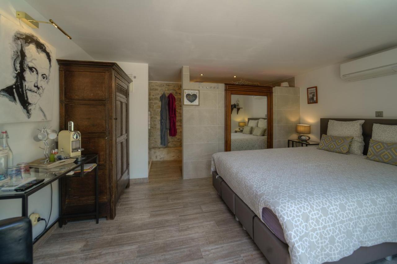Double Room with Pool View