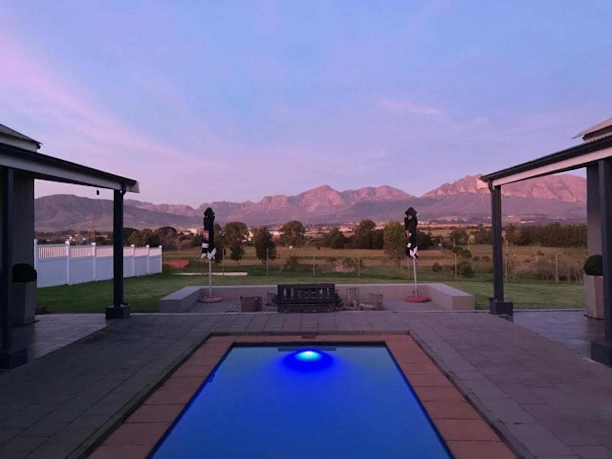 B&B Paarl - Mooi Uitsig Lodge - Bed and Breakfast Paarl