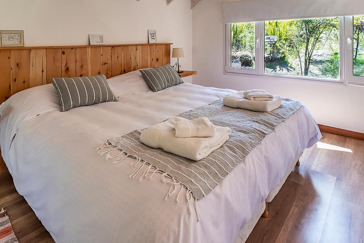 Happy Host-Casas Cruz del Sur - B&B Villa La Angostura