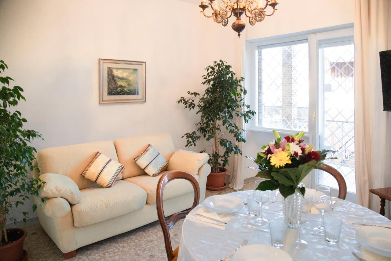 AURELIA LORIS HOUSE - B&B Rome