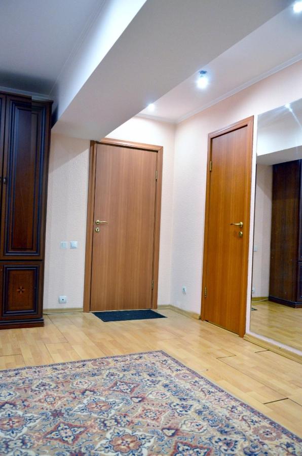 Квартира на Карасай батыра - B&B