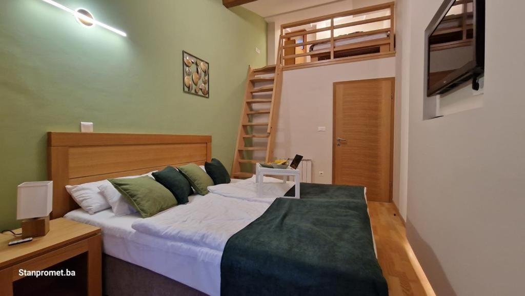 Apartman 109 LUX u sklopu hotela Vucko Jahorina private host - Chambres d'hôtes Jahorina