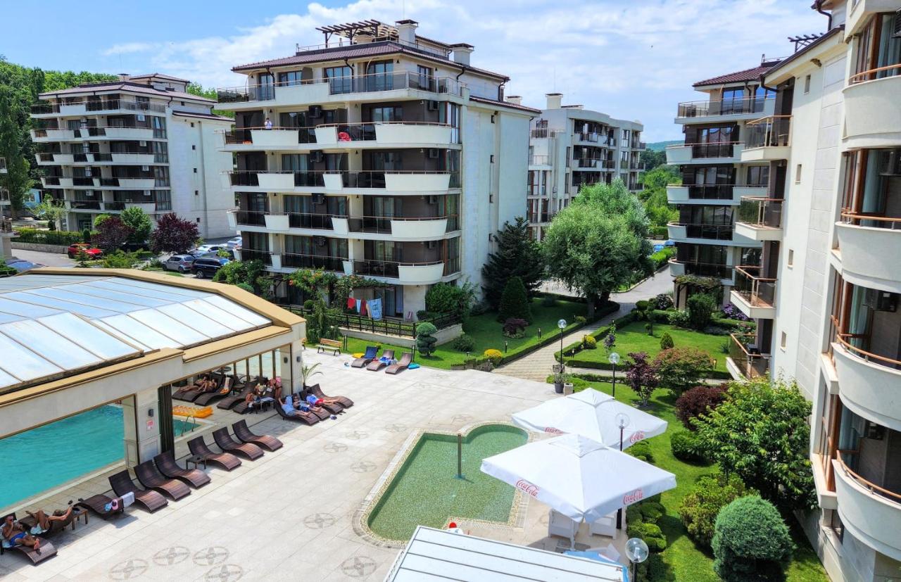 Beach View Apartment - Bed and Breakfast