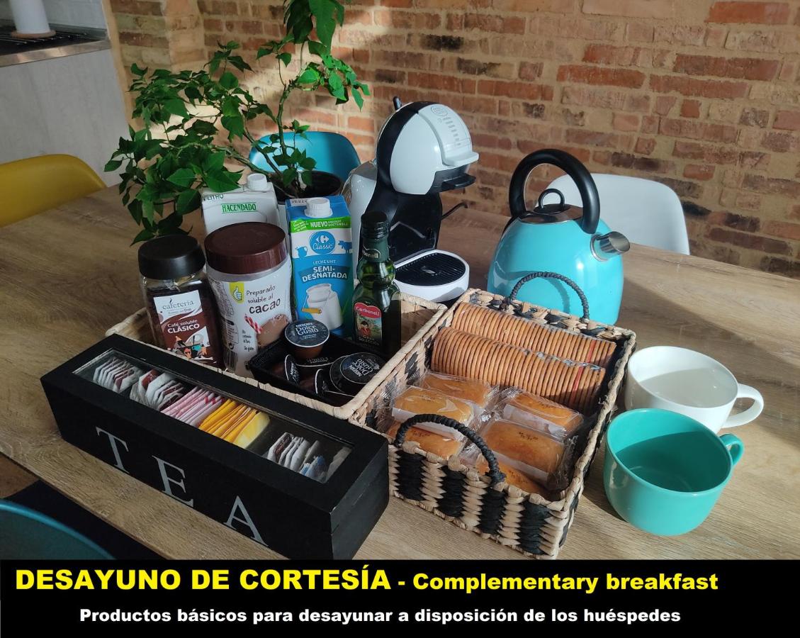IDEAL & CENTRO, tranquilo GARAJE GRATIS y 2 baños - B&B
