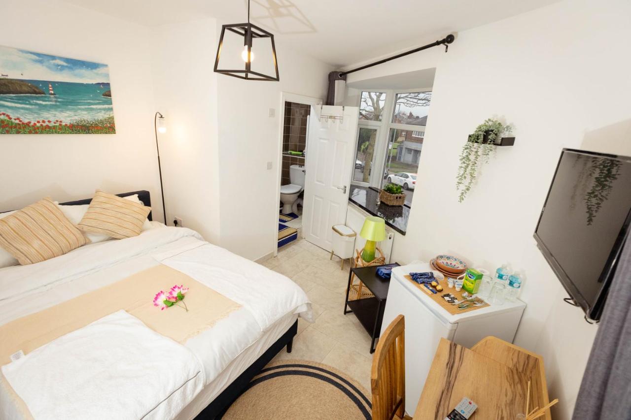 B&B Manchester - Airstaybnb - Bed and Breakfast Manchester