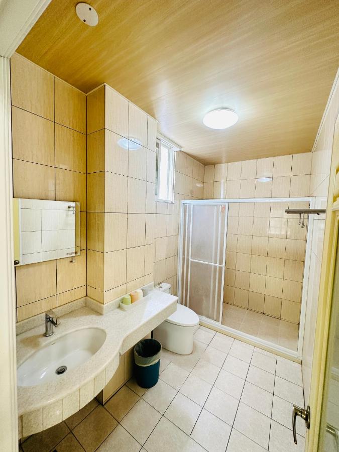 Chambre Familiale avec Salle de Bains Privative