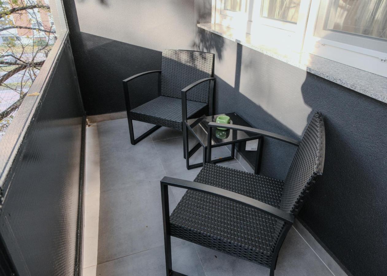 Apartment Exclusive - Self check In - B&B Osijek