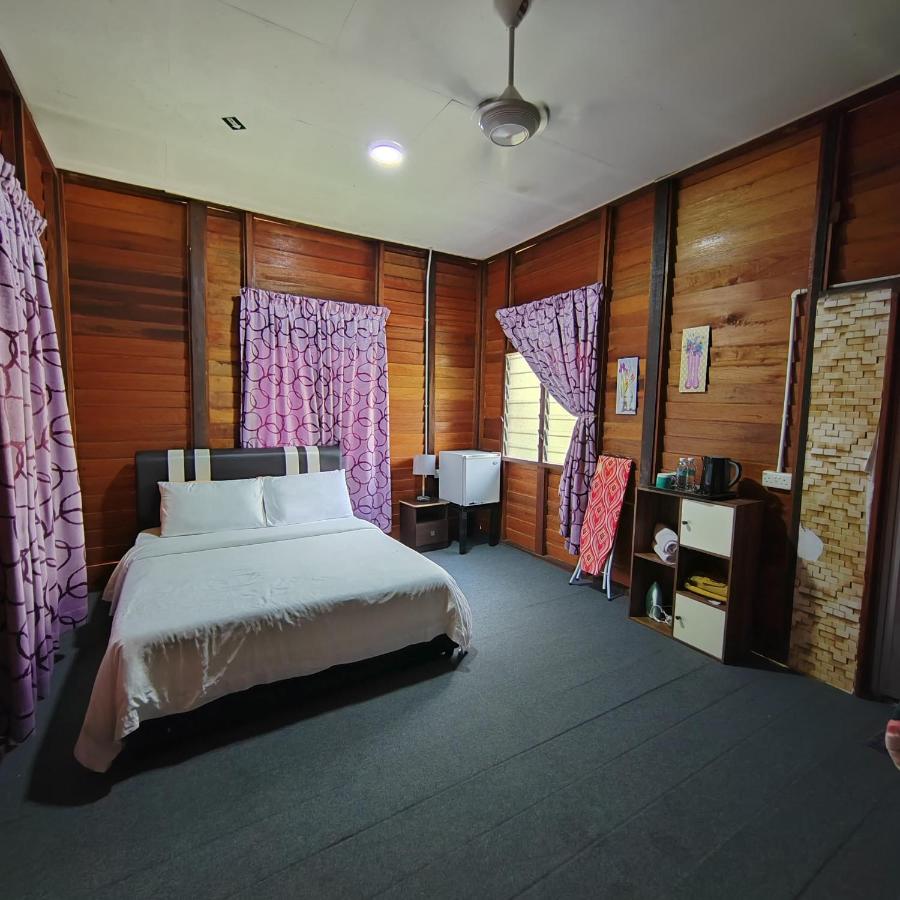 Queen Room - Disability Access