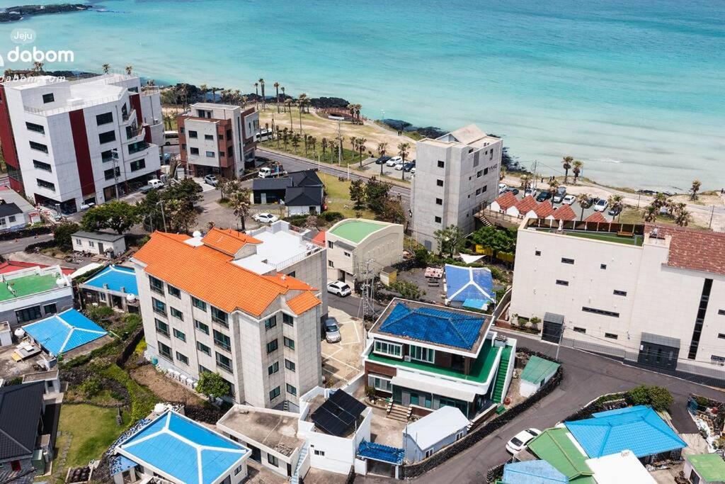 Hold in Hamdeok with beach - B&B