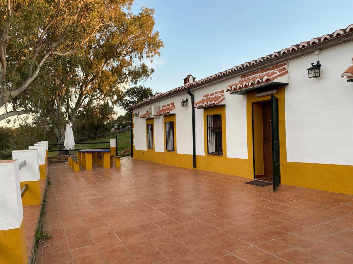 Complejo Rural Los Molinos - Bed and Breakfast Salorino