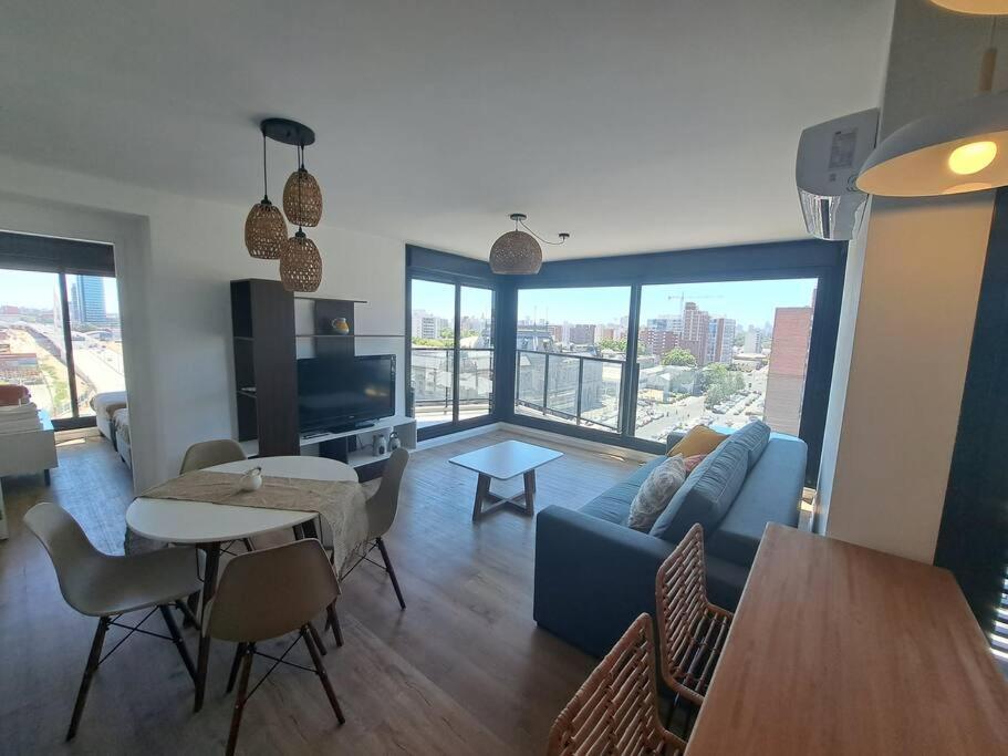 2 dormitorios, parking, ¡nuevo! - Ferienwohnung Montevideo