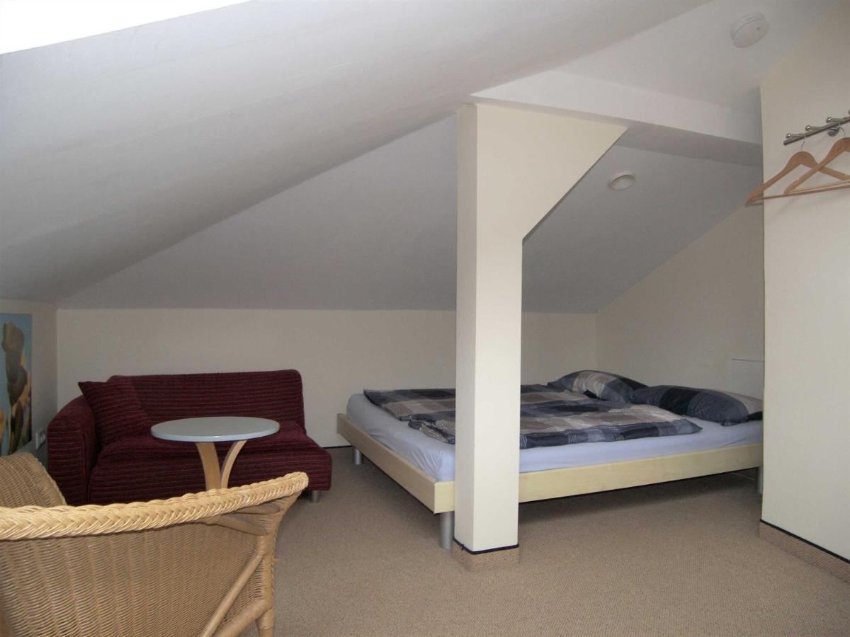 Apartment mit 1 Schlafzimmer und Dusche