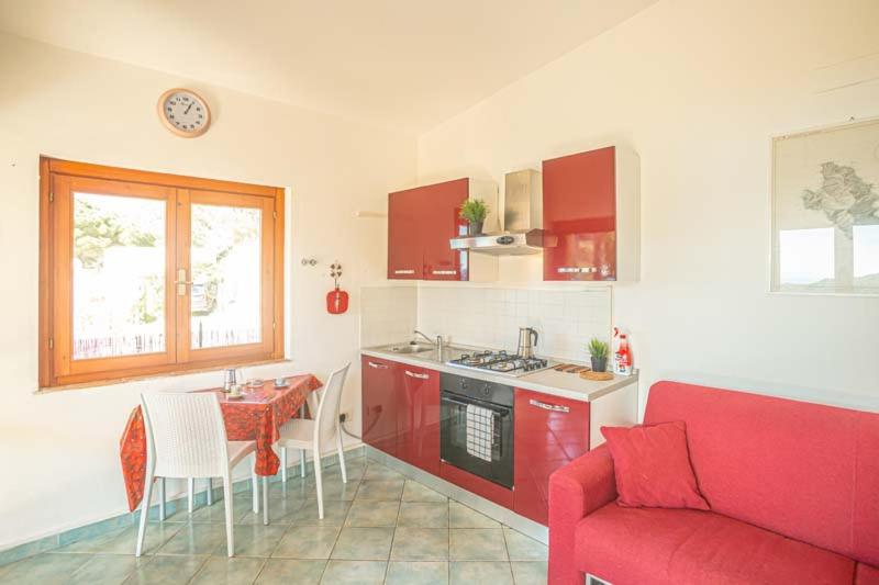 Giglio Rosso 1 - B&B Campese