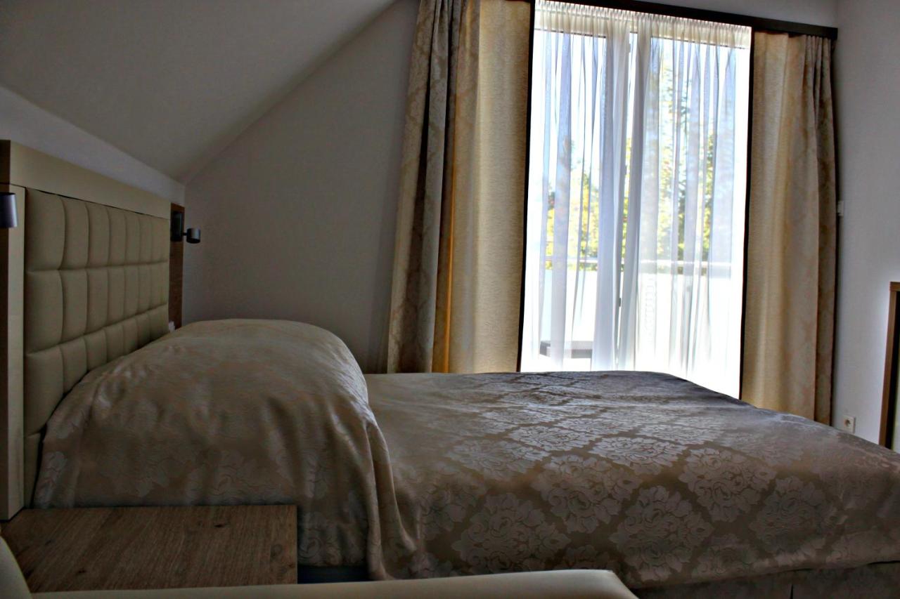 Chambre Quadruple avec Douche