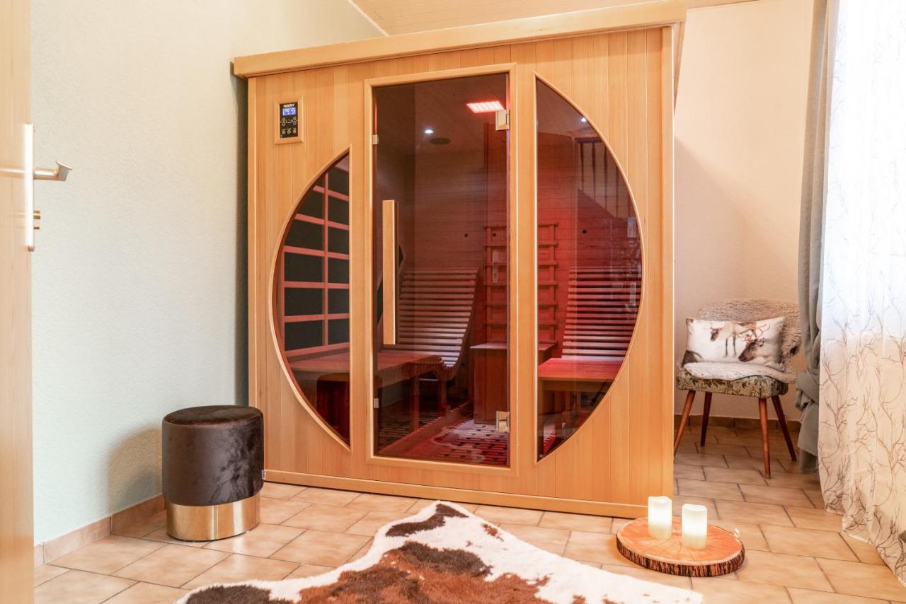 Das Waldseechalet Märchenhafter Waldseeblick - moderne Wohnung mit Infrarotsauna - B&B Hasselfelde