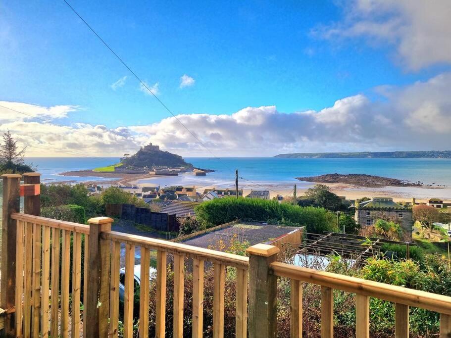 1Rosemount -Marazion - Iconic view of St Michaels Mt, Sea, Beach, 2xParking, Netflix Prime - B&B Marazion